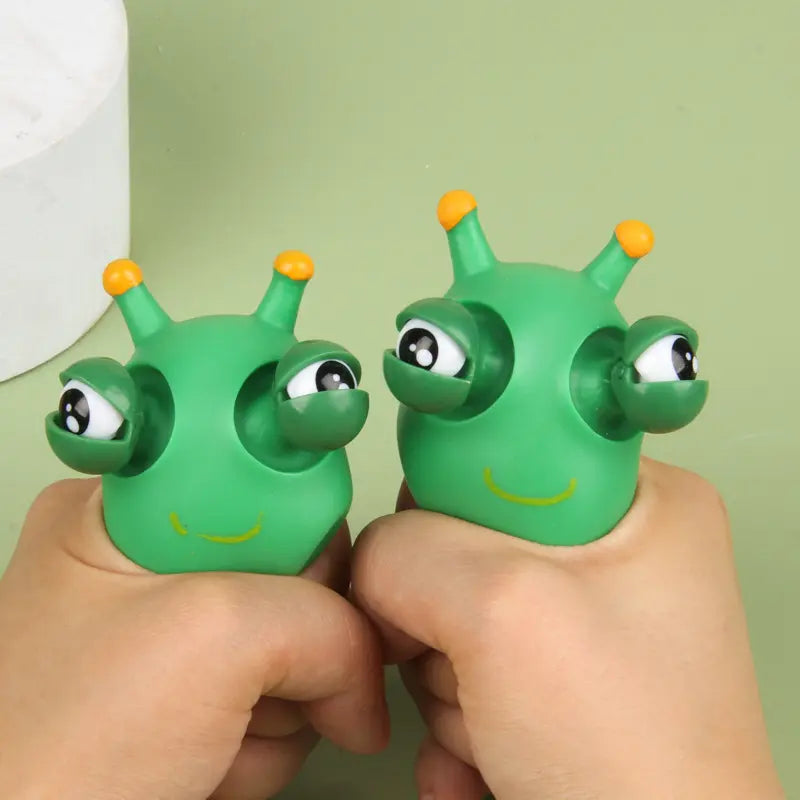 Worm Squeeze - Big Eyes Popping